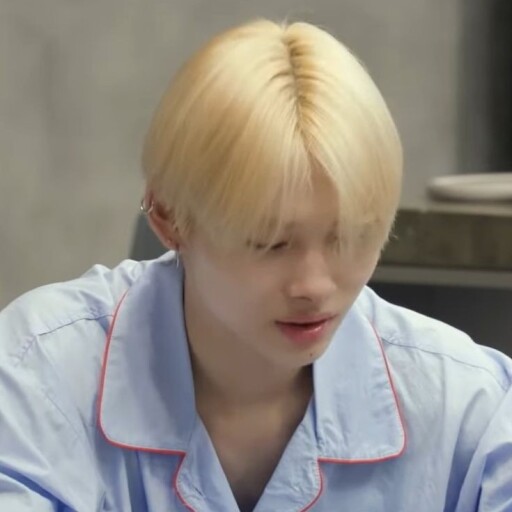 アソ ୨୧_avatar